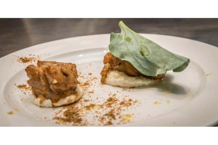 Animelle, burrata e acciughe (Marcello Trentini)